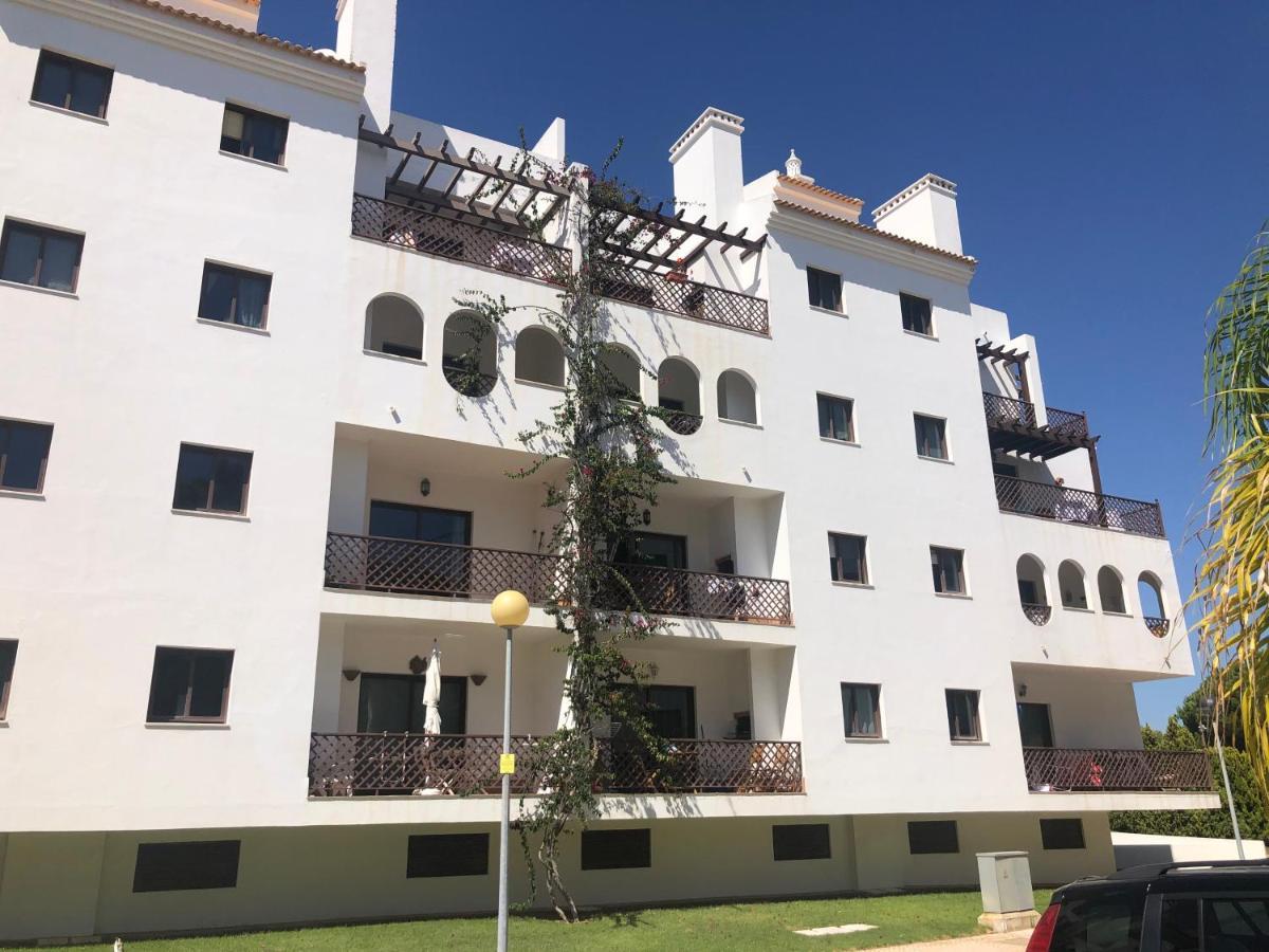 Praia Da Falesia - Falesia Beach - Apartment Netflix And Hbo Albufeira Exterior foto